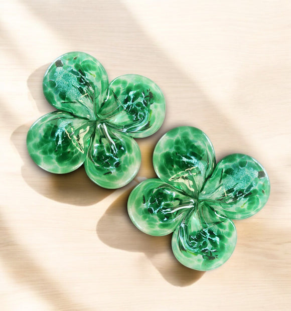 (MARCH 6 - 14) GLASS BLOWING - Create-Your-Own Shamrock!!☘️